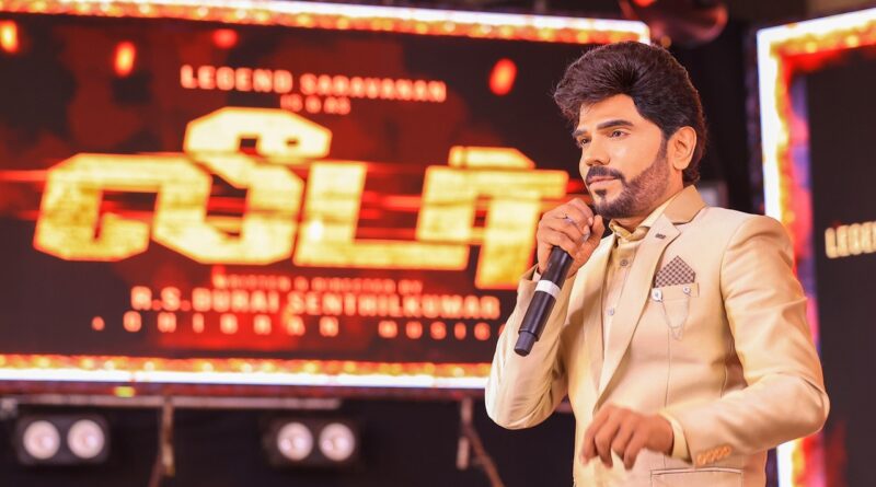 ‘‘லீடர்’ சண்டைக் காட்சியில் நடுங்க வைத்த சம்பவம்: லெஜண்ட் சரவணன் பகிர்ந்த அனுபவம்!