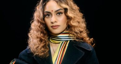 Dhee – இலங்கையிலிருந்து உலக அரங்கம் வரை – எல்லைகளை கடக்கும் ஒரு குரல்!