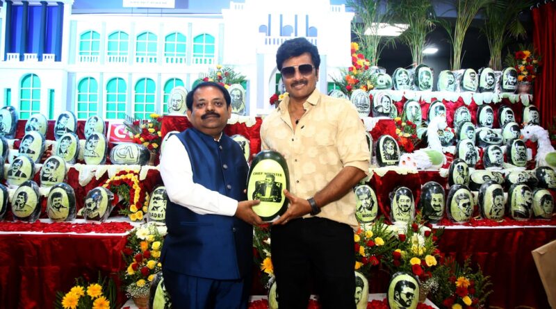 விஜய்யை கெளரவப்படுத்திய அமிர்தா இன்டர்நேஷனல் இன்ஸ்டிடியூட் ஆஃப் ஹோட்டல் மேனேஜ்மென்ட்!