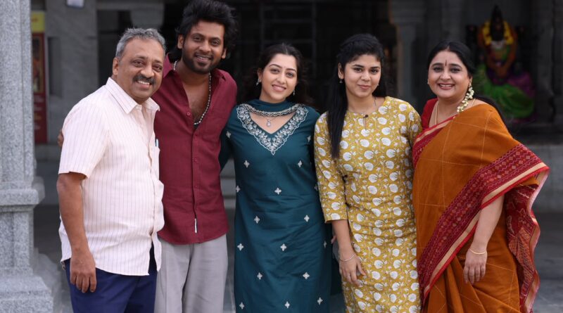 6 மணி சீக்ரெட்டில் சிரிக்க வைக்கும் ‘ராம் அன்ட் லீலா’ : திரை விமர்சனம்!