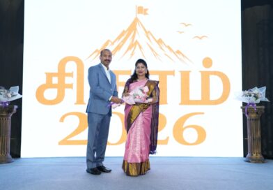 Sikaram 2026 விழாவில் MLA லீமா ரோஸ் வெளியிட்ட ‘Top 100 Tamil Leaders in Arabia’ Sikaram 2026 விழாவில் MLA லீமா ரோஸ் வெளியிட்ட ‘Top 100 Tamil Leaders in Arabia’