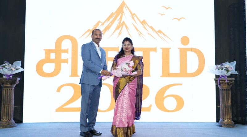 Sikaram 2026 விழாவில் MLA லீமா ரோஸ் வெளியிட்ட ‘Top 100 Tamil Leaders in Arabia’ Sikaram 2026 விழாவில் MLA லீமா ரோஸ் வெளியிட்ட ‘Top 100 Tamil Leaders in Arabia’