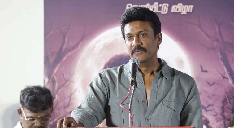 “உழைப்பே வாழ்வை உயர்த்தும் மேஜிக்” : ‘கஸ்தூரி வீடு’ பட விழாவில் சமுத்திரனி பேச்சு! “உழைப்பே வாழ்வை உயர்த்தும் மேஜிக்” : ‘கஸ்தூரி வீடு’ பட விழாவில் சமுத்திரனி பேச்சு!