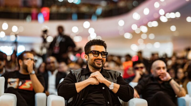 “ரசிகர்களின் பேரன்பால் இயங்குகிறேன்” :  ‘சீன்’ பட விழாவில் சூர்யா நெகிழ்ச்சி!